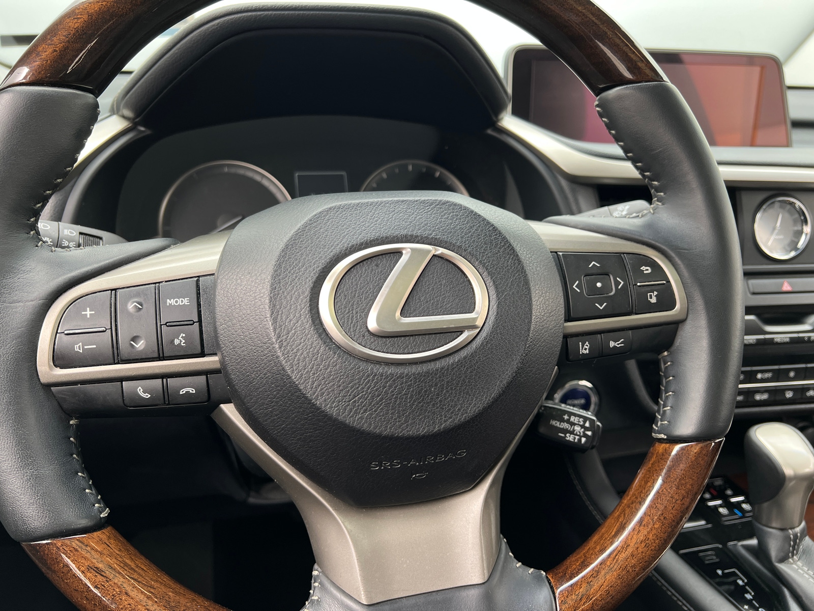 Thumbnail: 2016 Lexus RX - 4