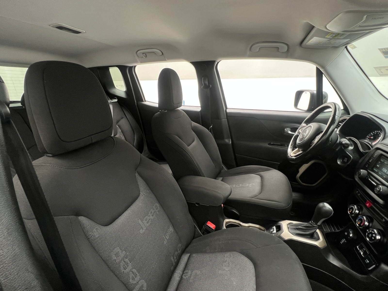Thumbnail: 2017 Jeep Renegade - 2