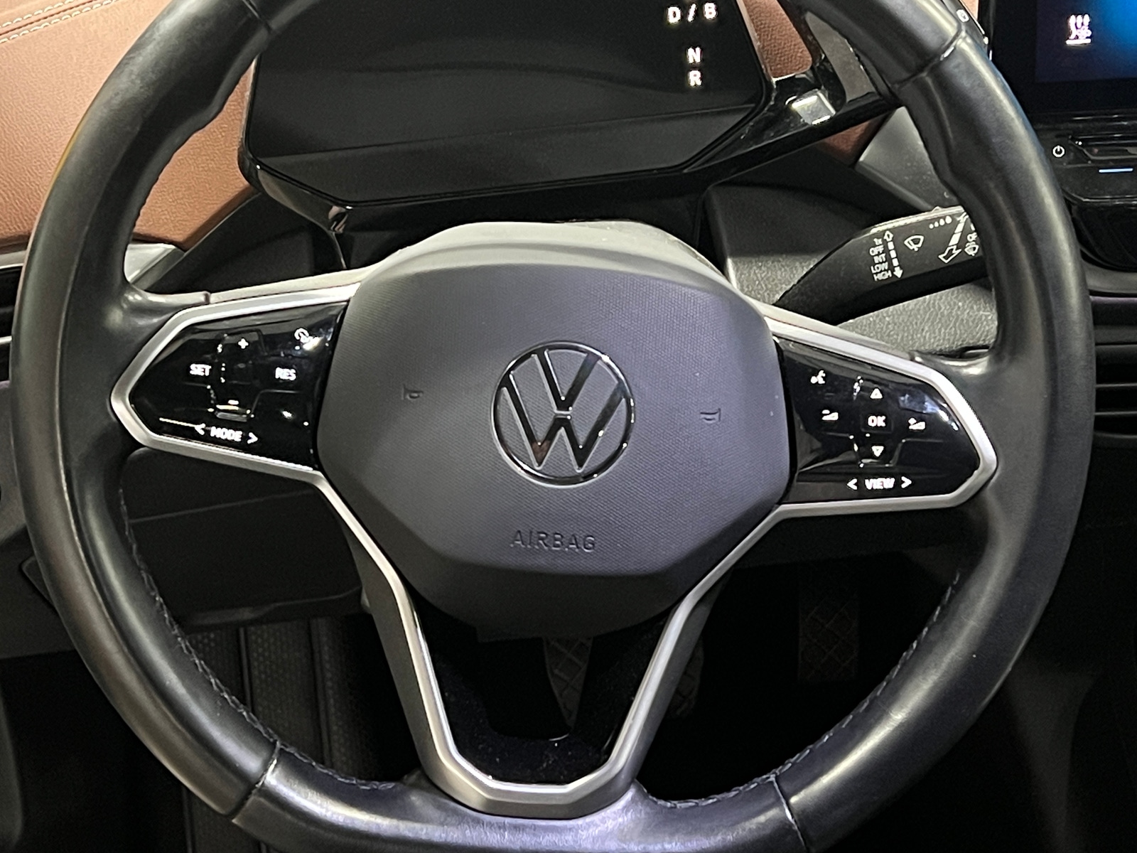 Thumbnail: 2021 Volkswagen ID.4 - 4