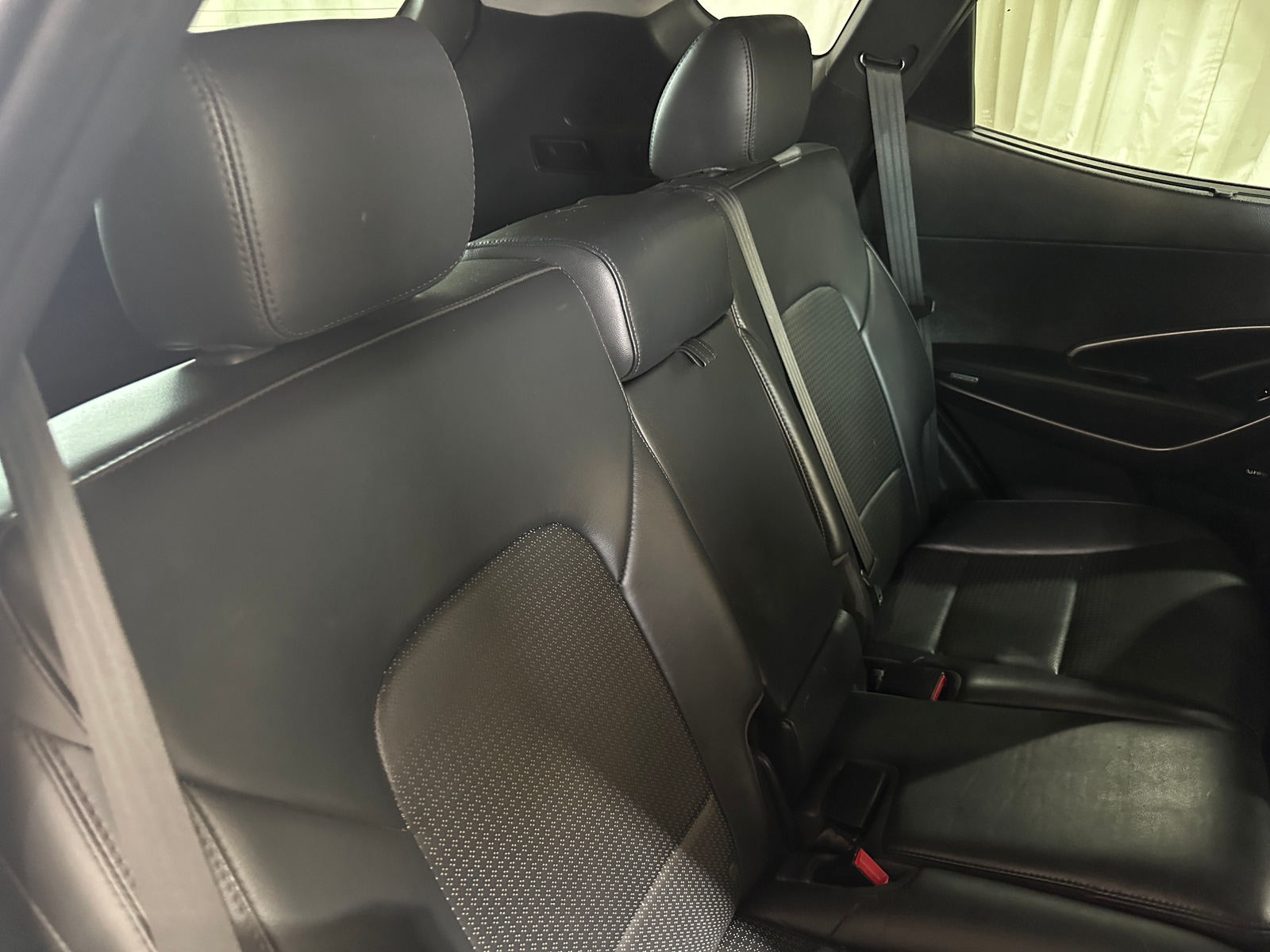 Thumbnail: 2015 Hyundai Santa Fe - 5