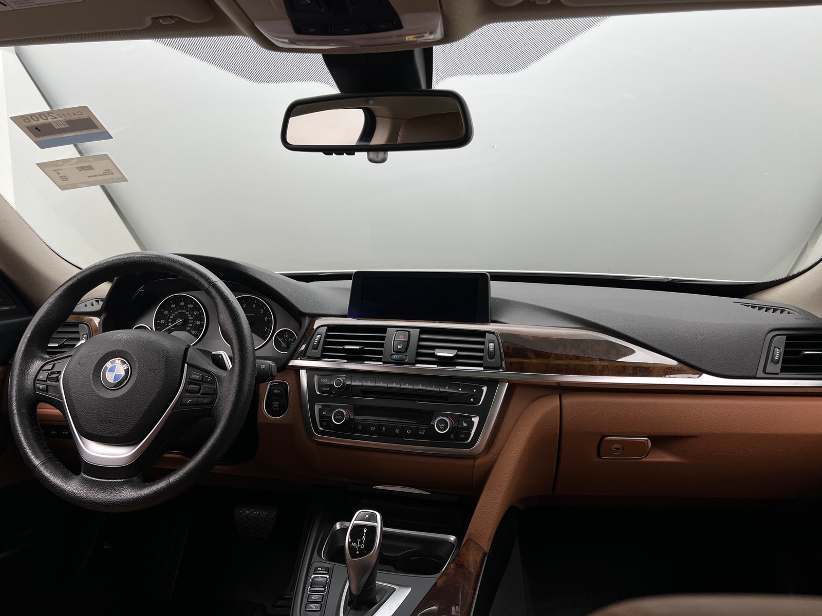 Thumbnail: 2015 BMW 3 Series - 2