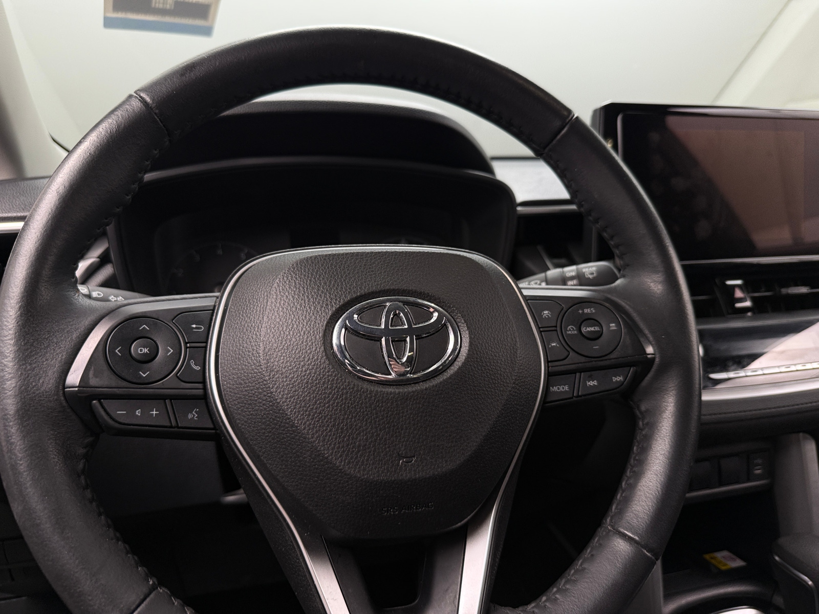 Thumbnail: 2023 Toyota Corolla Cross - 5