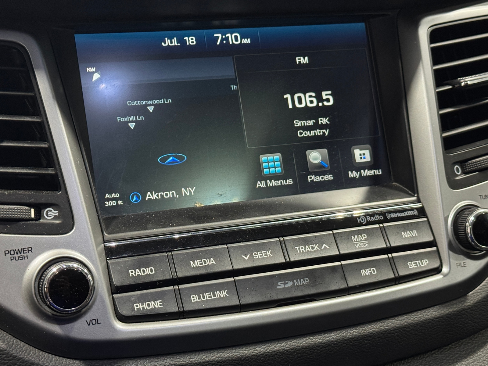 Thumbnail: 2016 Hyundai Tucson - 3
