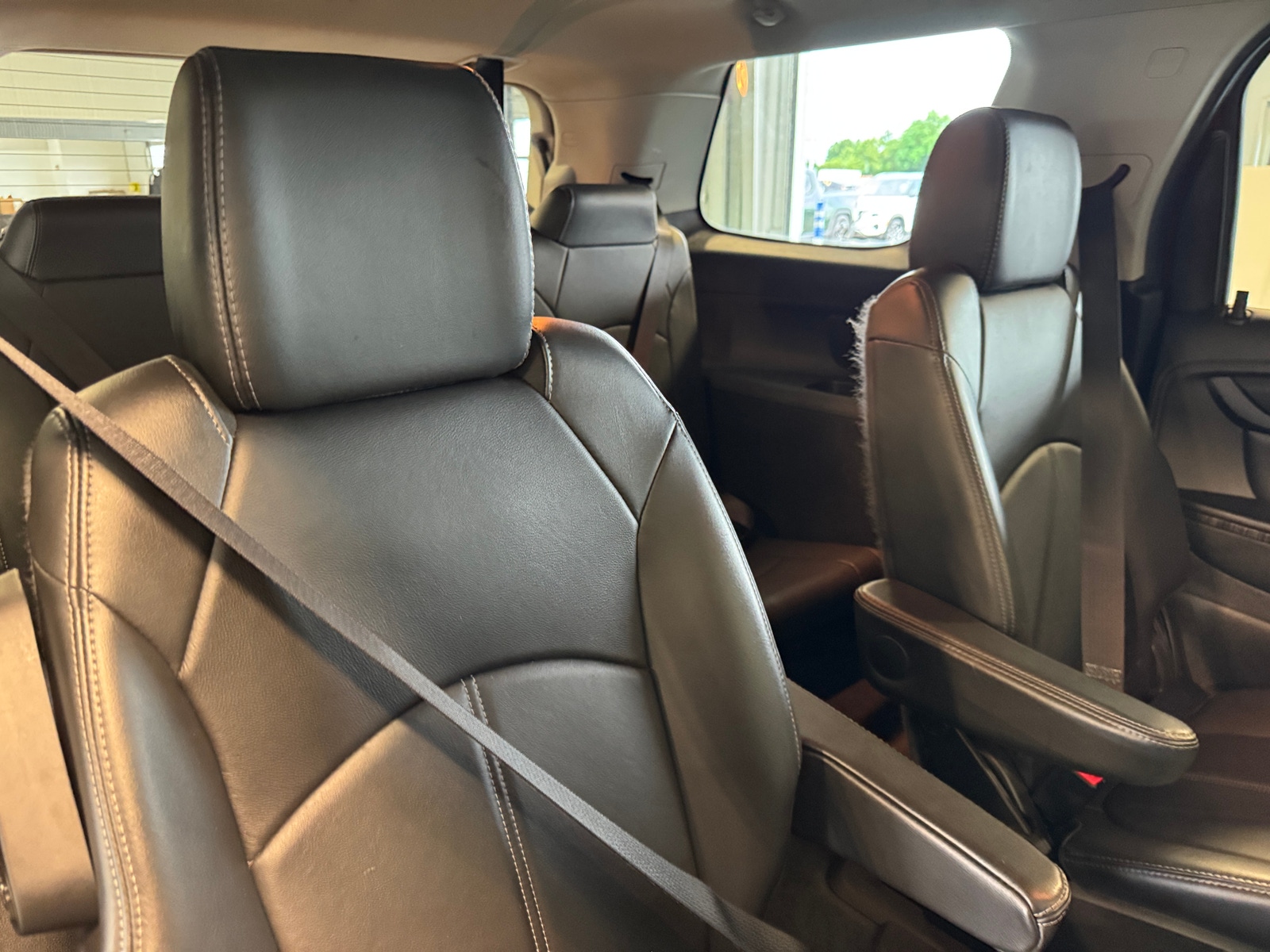 Thumbnail: 2017 GMC Acadia - 5
