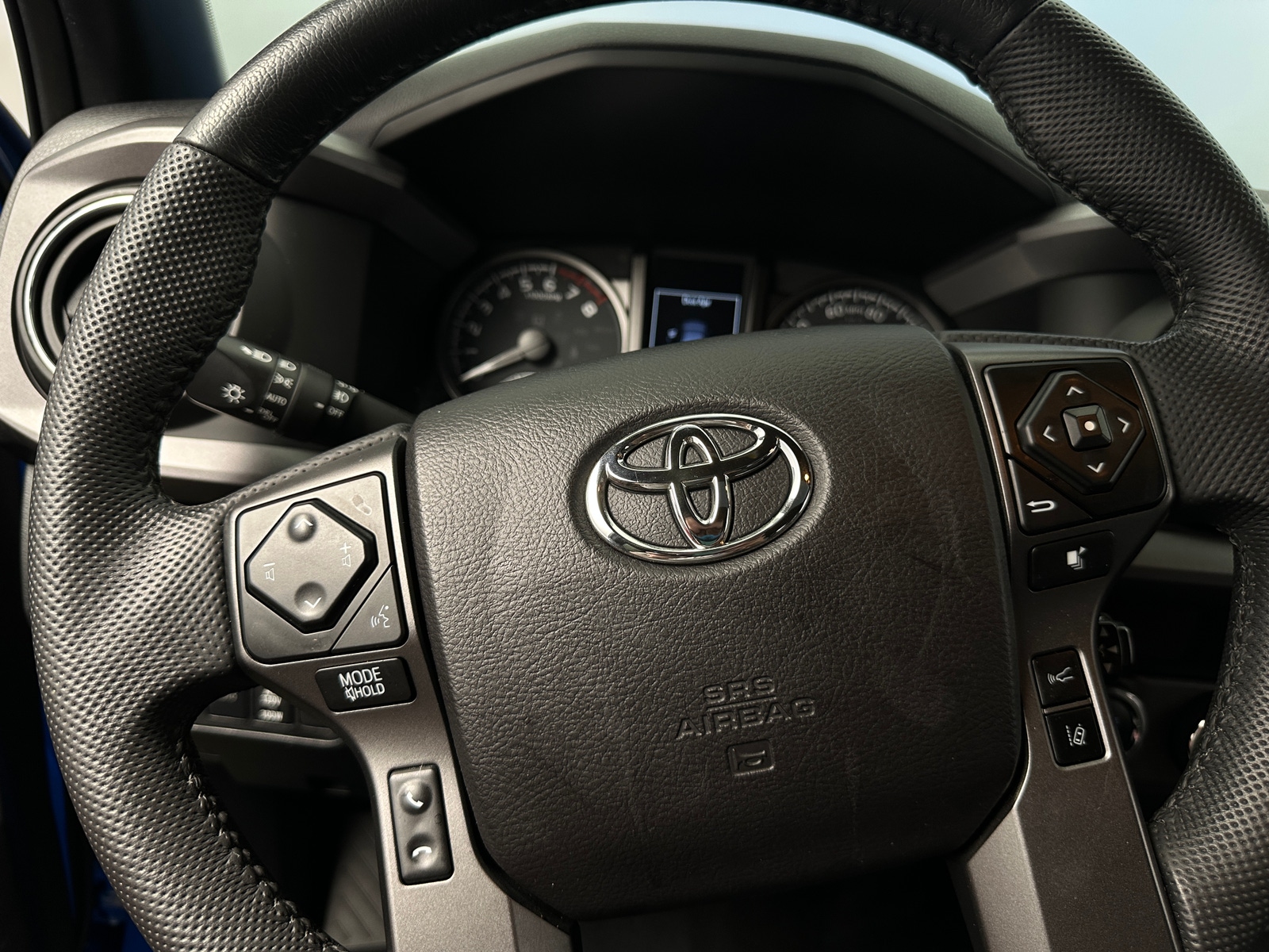 Thumbnail: 2021 Toyota Tacoma - 4