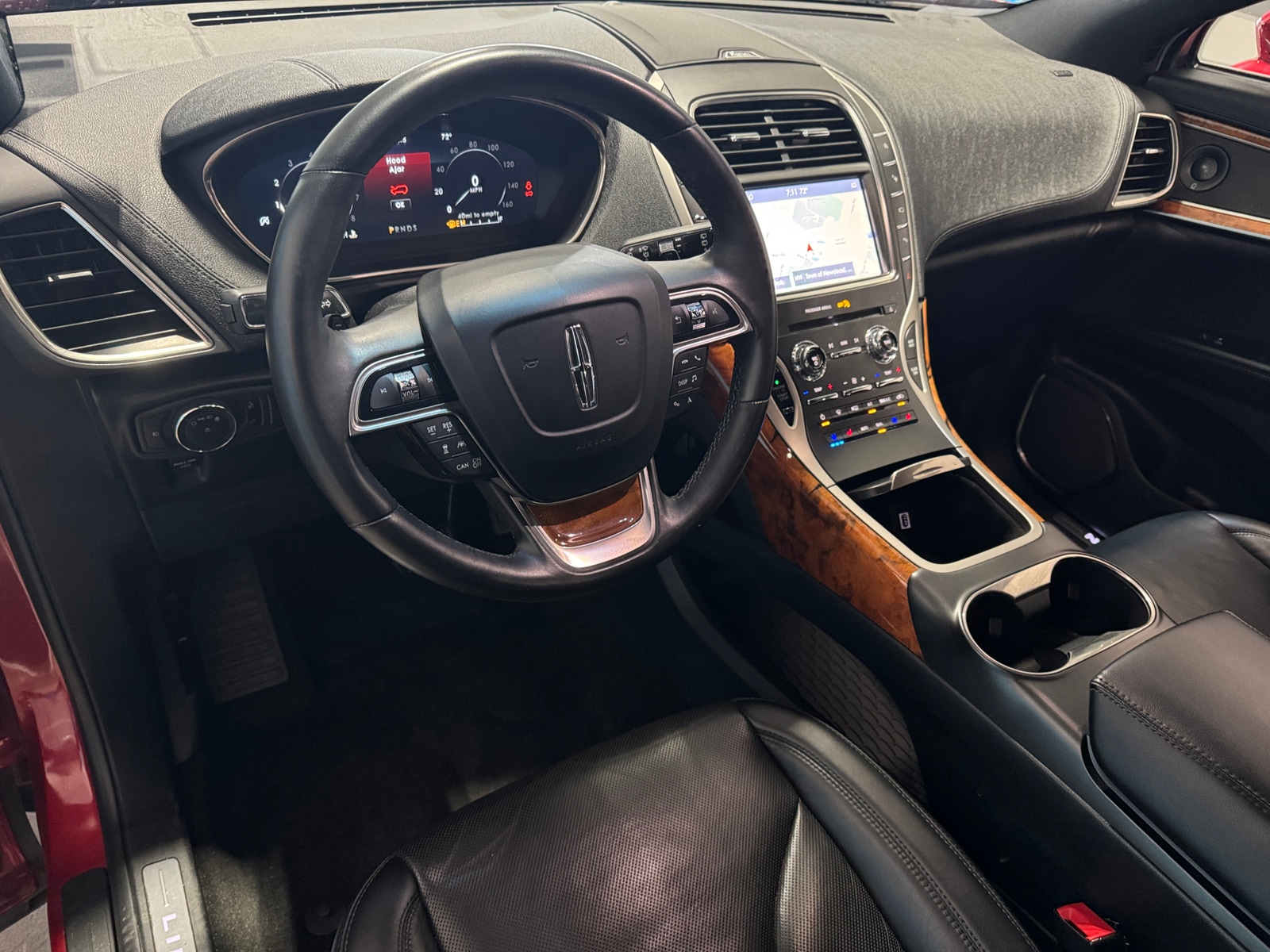 Thumbnail: 2020 Lincoln Nautilus - 2