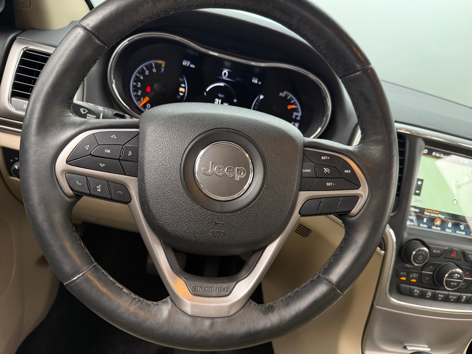 Thumbnail: 2018 Jeep Grand Cherokee - 4