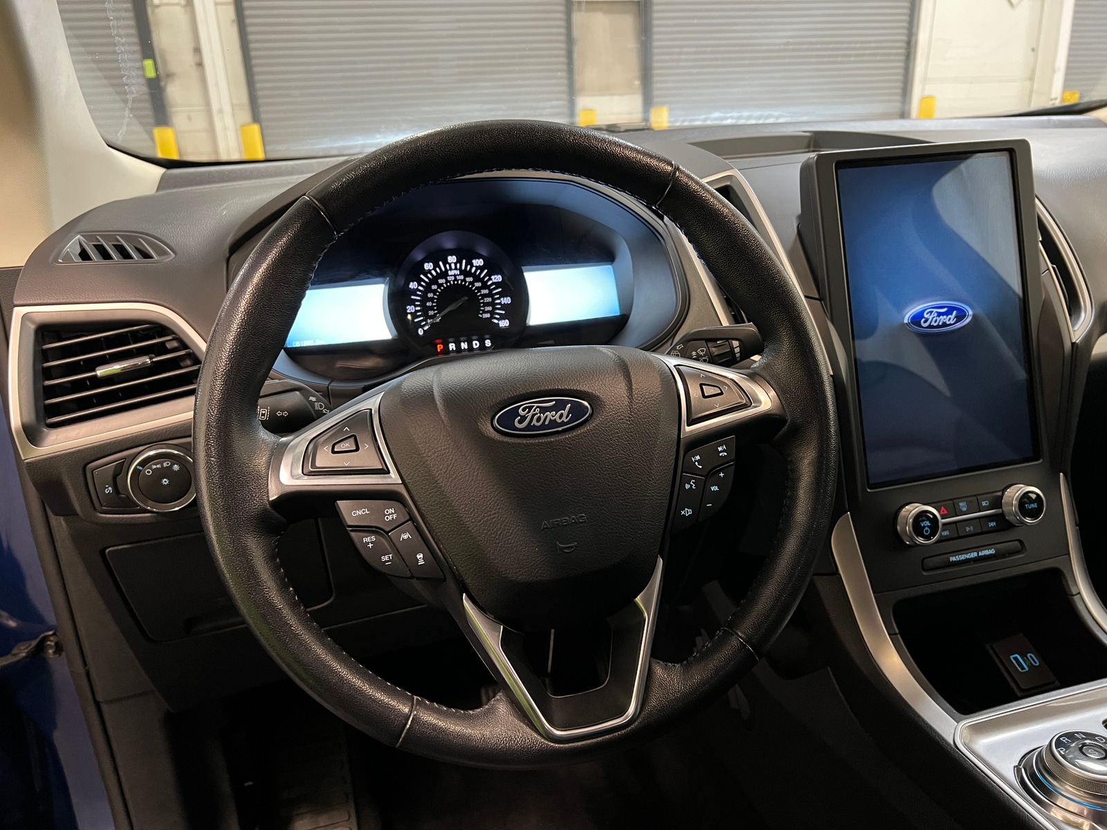 Thumbnail: 2023 Ford Edge - 4