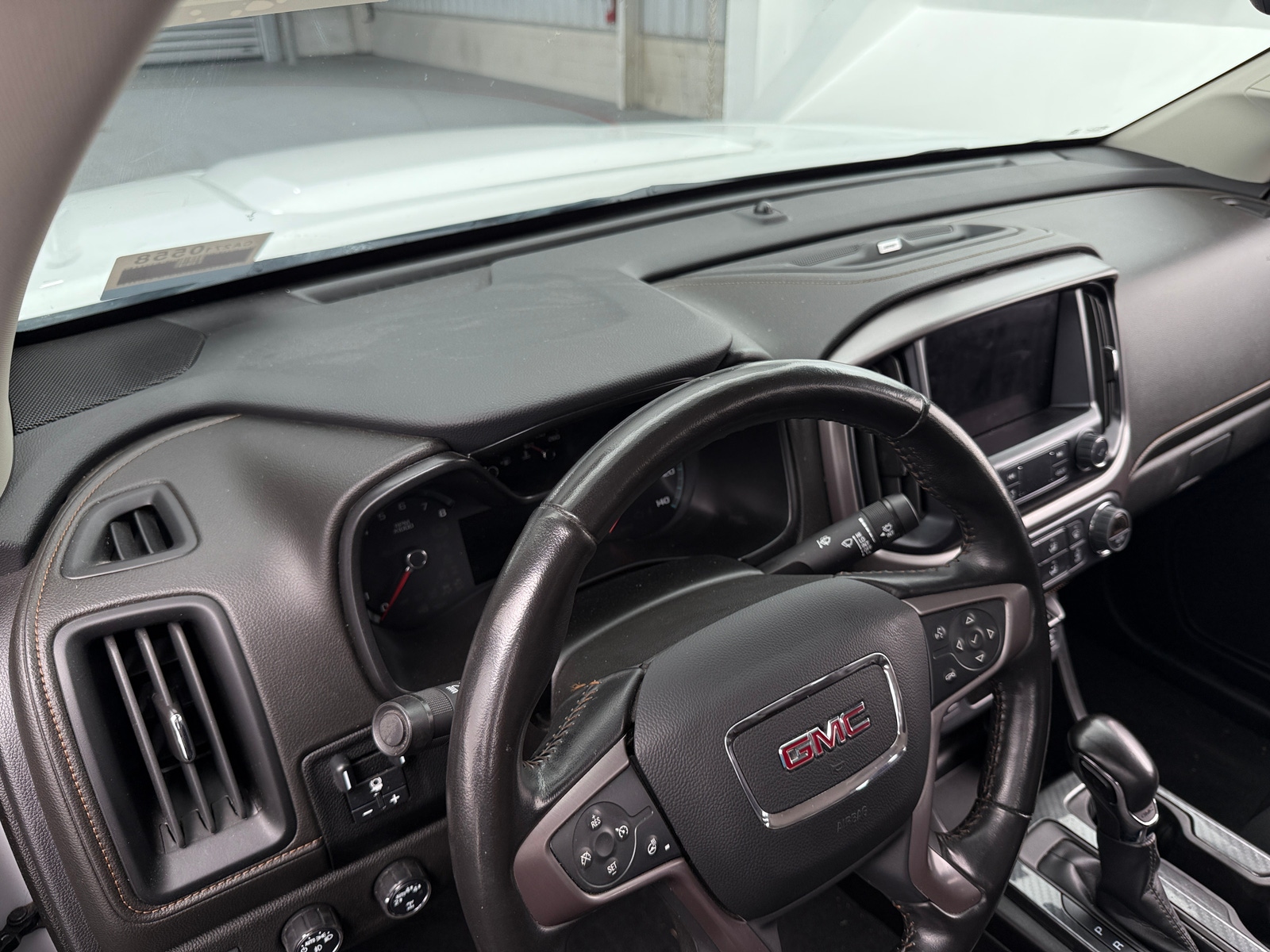 Thumbnail: 2022 GMC Canyon - 2