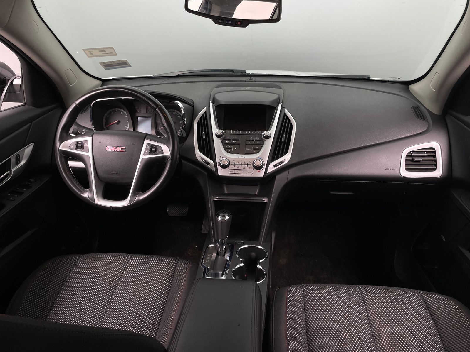 Thumbnail: 2017 GMC Terrain - 3