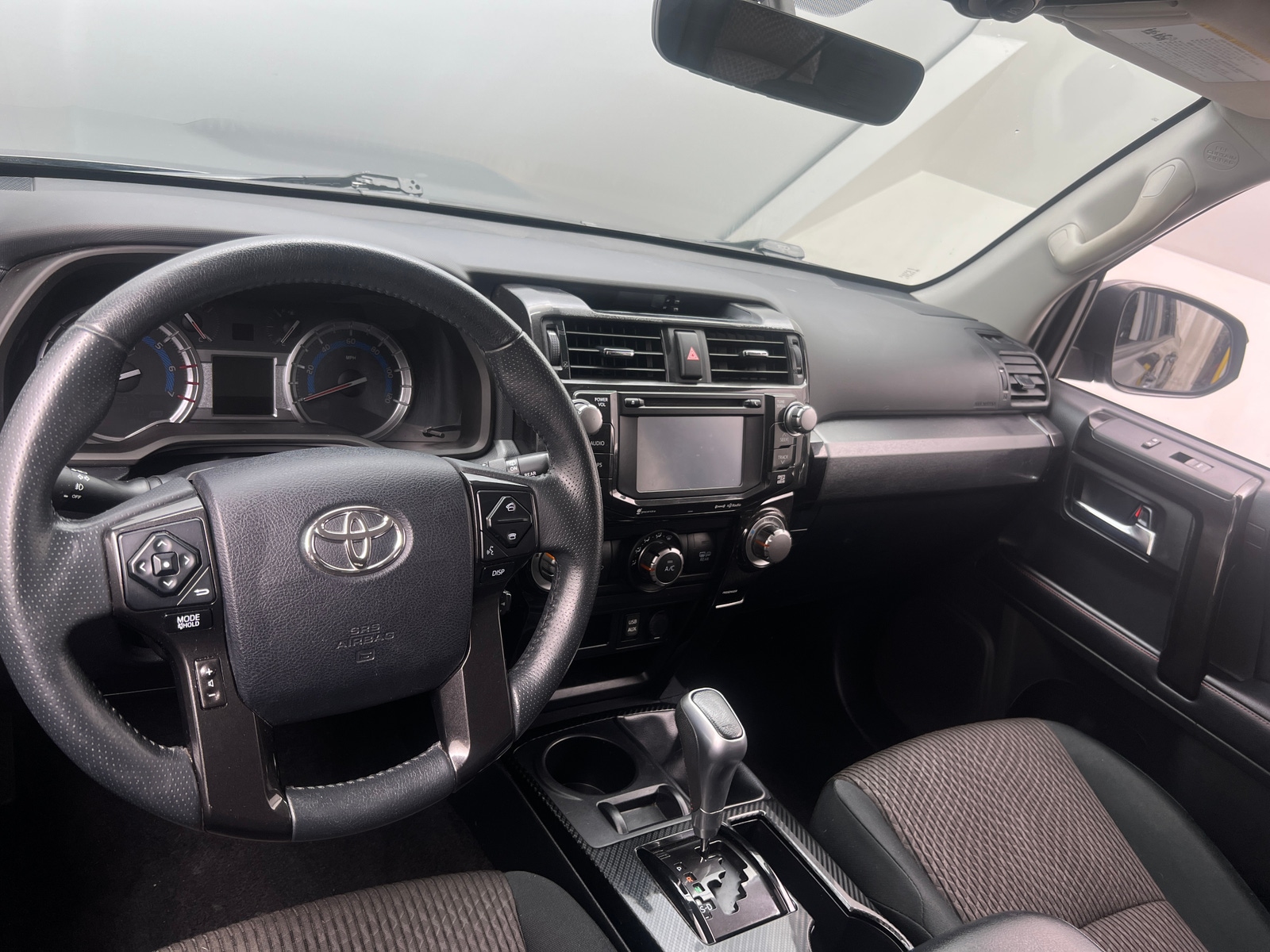 Thumbnail: 2018 Toyota 4Runner - 3
