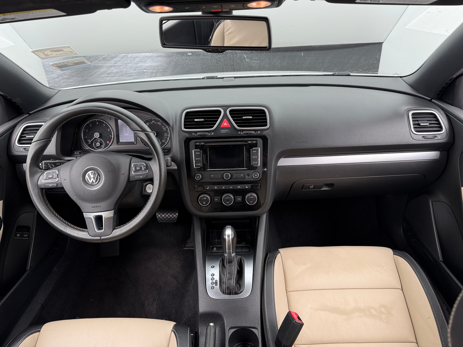 Thumbnail: 2015 Volkswagen Eos - 3