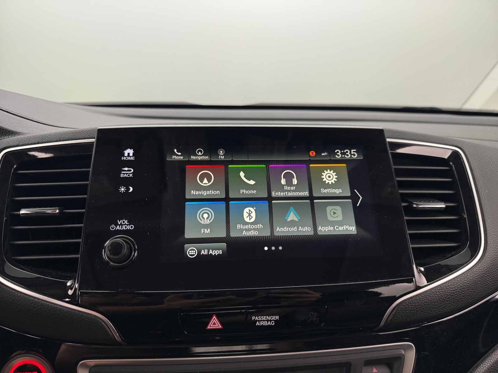 Thumbnail: 2019 Honda Pilot - 3