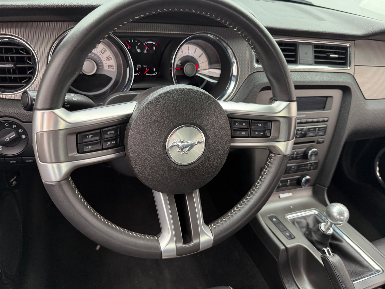 Thumbnail: 2011 Ford Mustang - 4