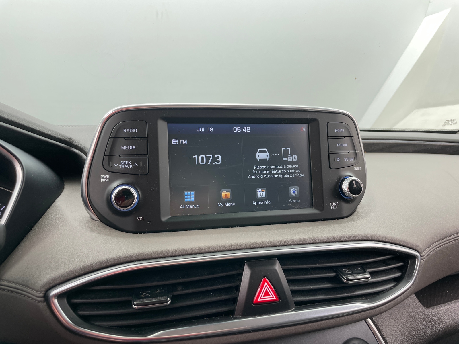 Thumbnail: 2020 Hyundai Santa Fe - 4