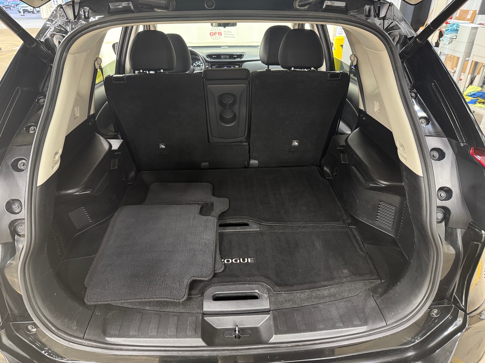 Thumbnail: 2019 Nissan Rogue - 7