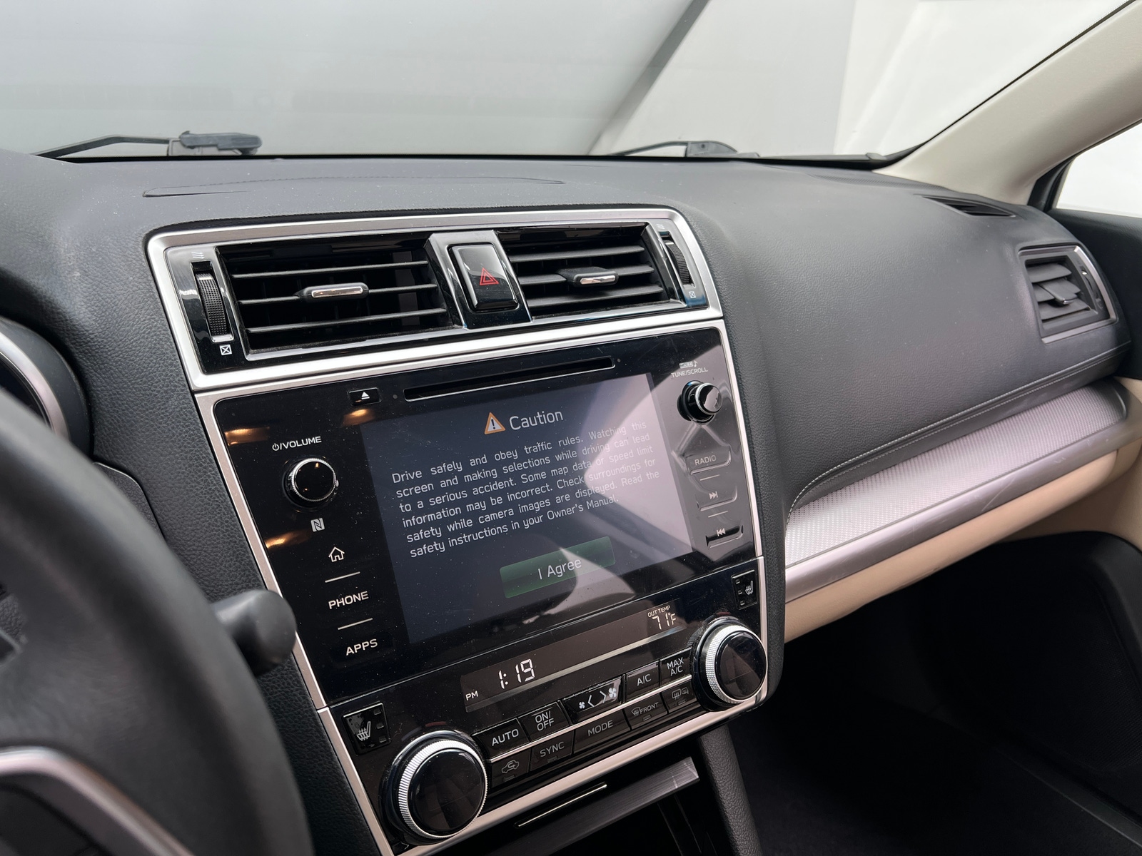 Thumbnail: 2018 Subaru Outback - 4