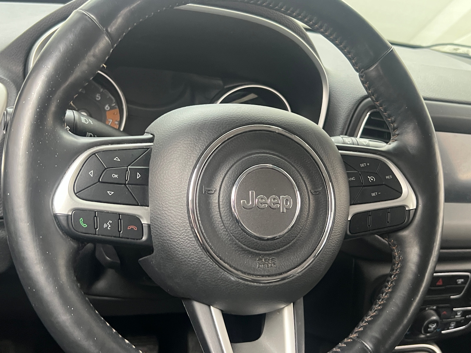 Thumbnail: 2018 Jeep Compass - 4
