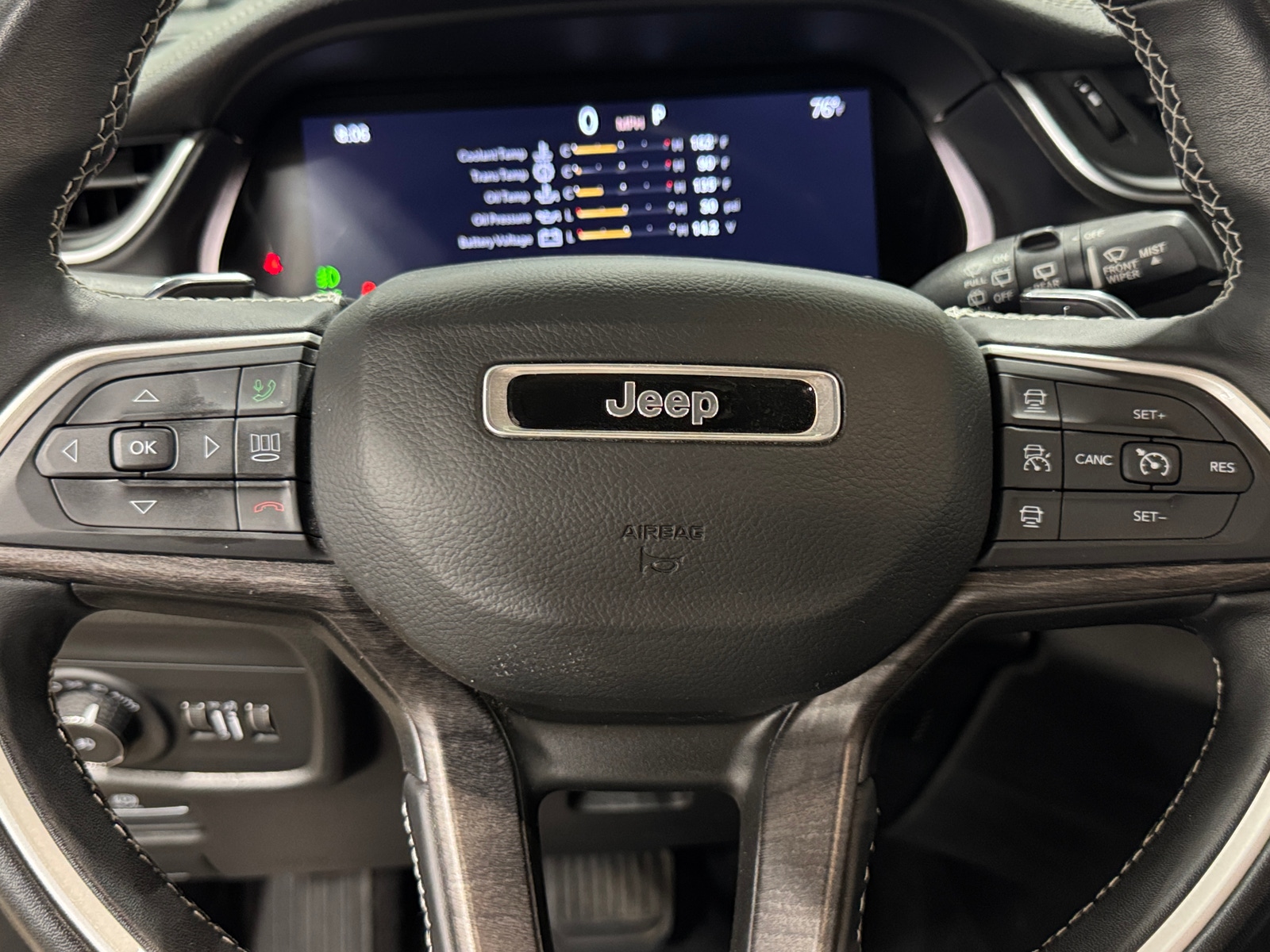 Thumbnail: 2022 Jeep Grand Cherokee - 4