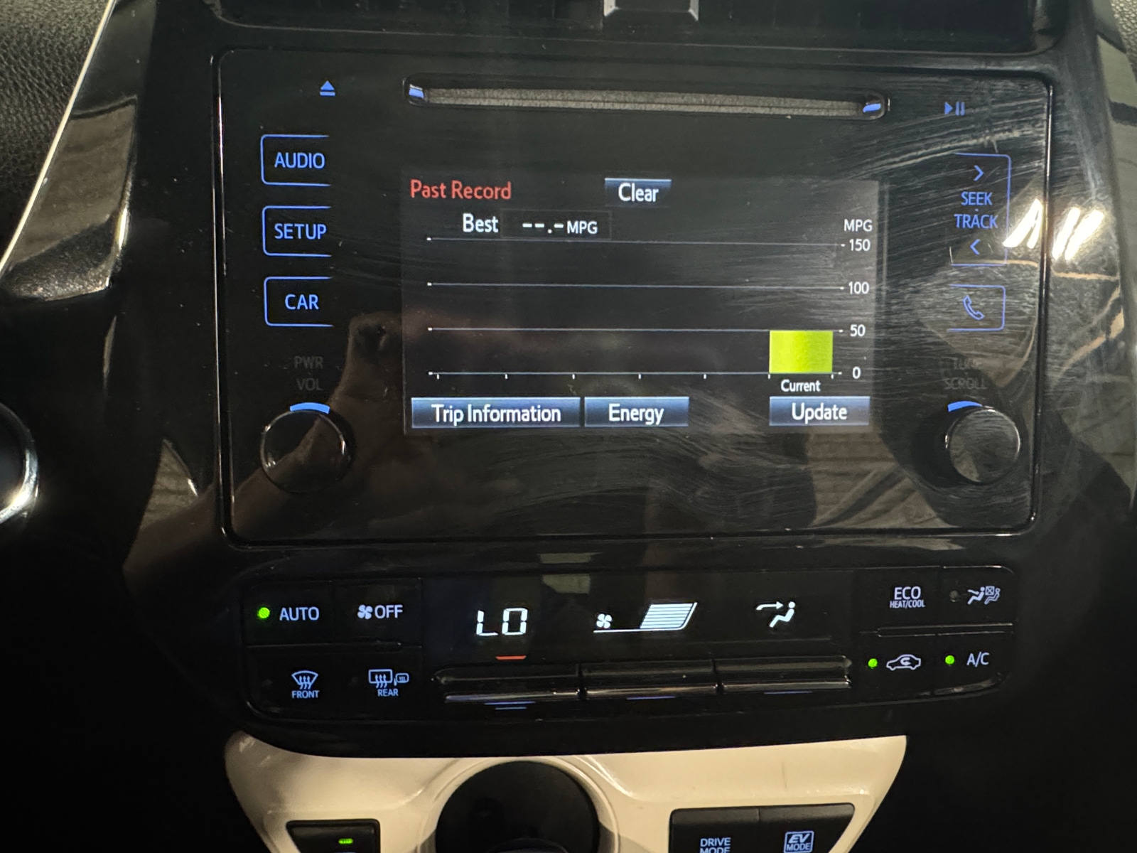 Thumbnail: 2018 Toyota Prius - 4