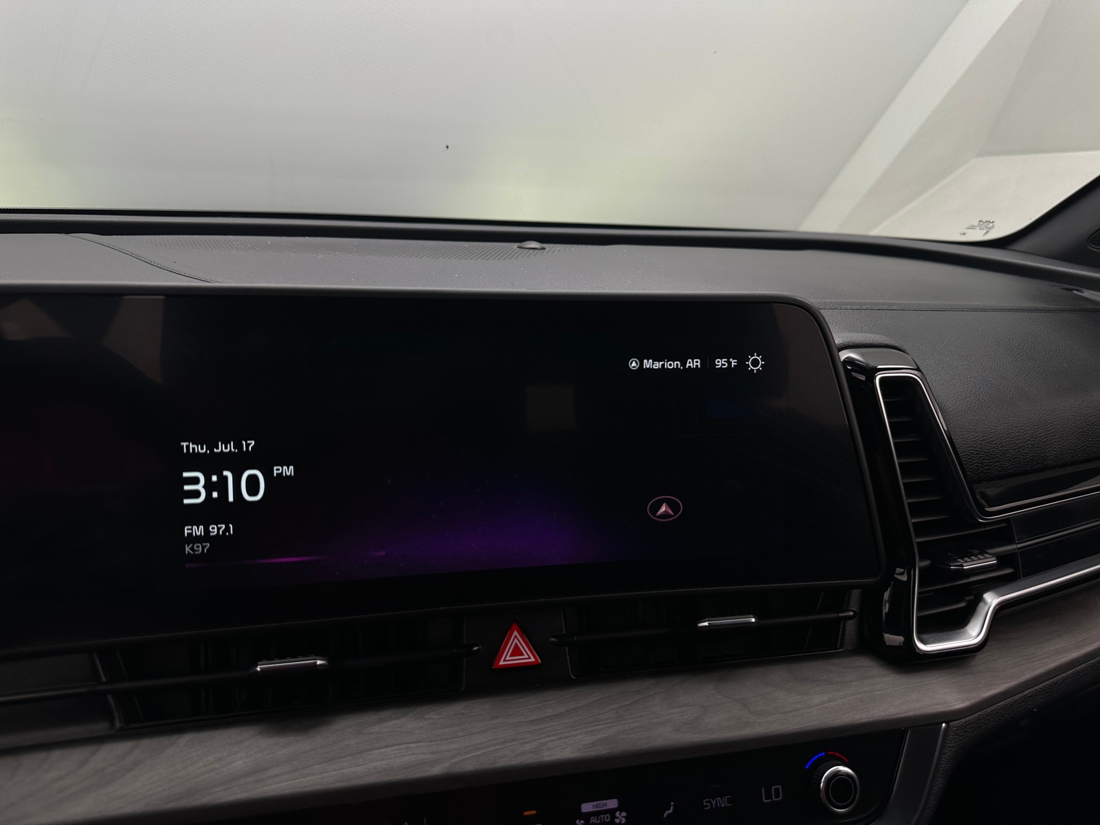Thumbnail: 2024 Kia Sportage - 3