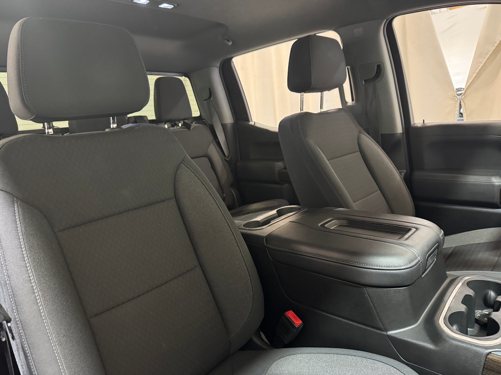 Thumbnail: 2020 Chevrolet Silverado 1500 - 2