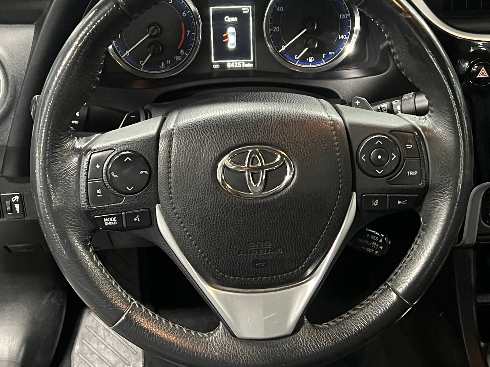 Thumbnail: 2017 Toyota Corolla - 5
