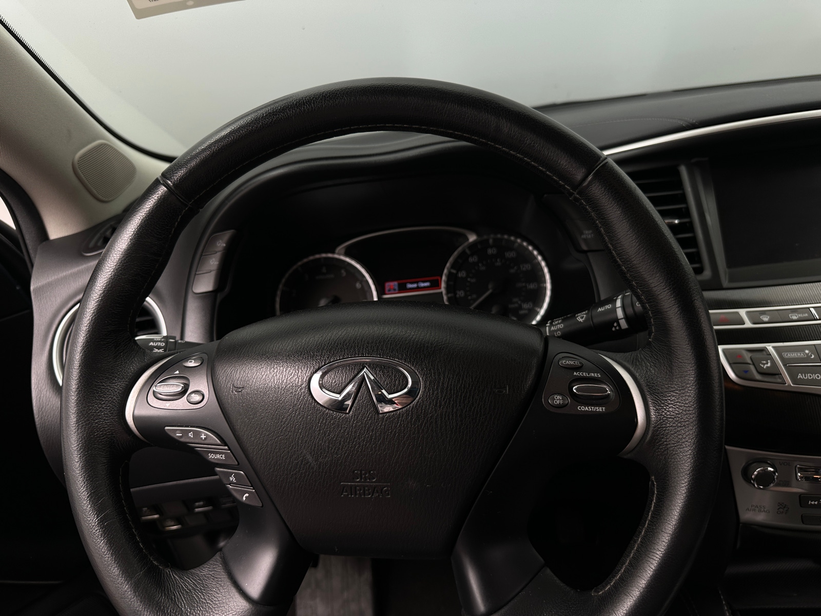 Thumbnail: 2017 INFINITI QX60 - 4