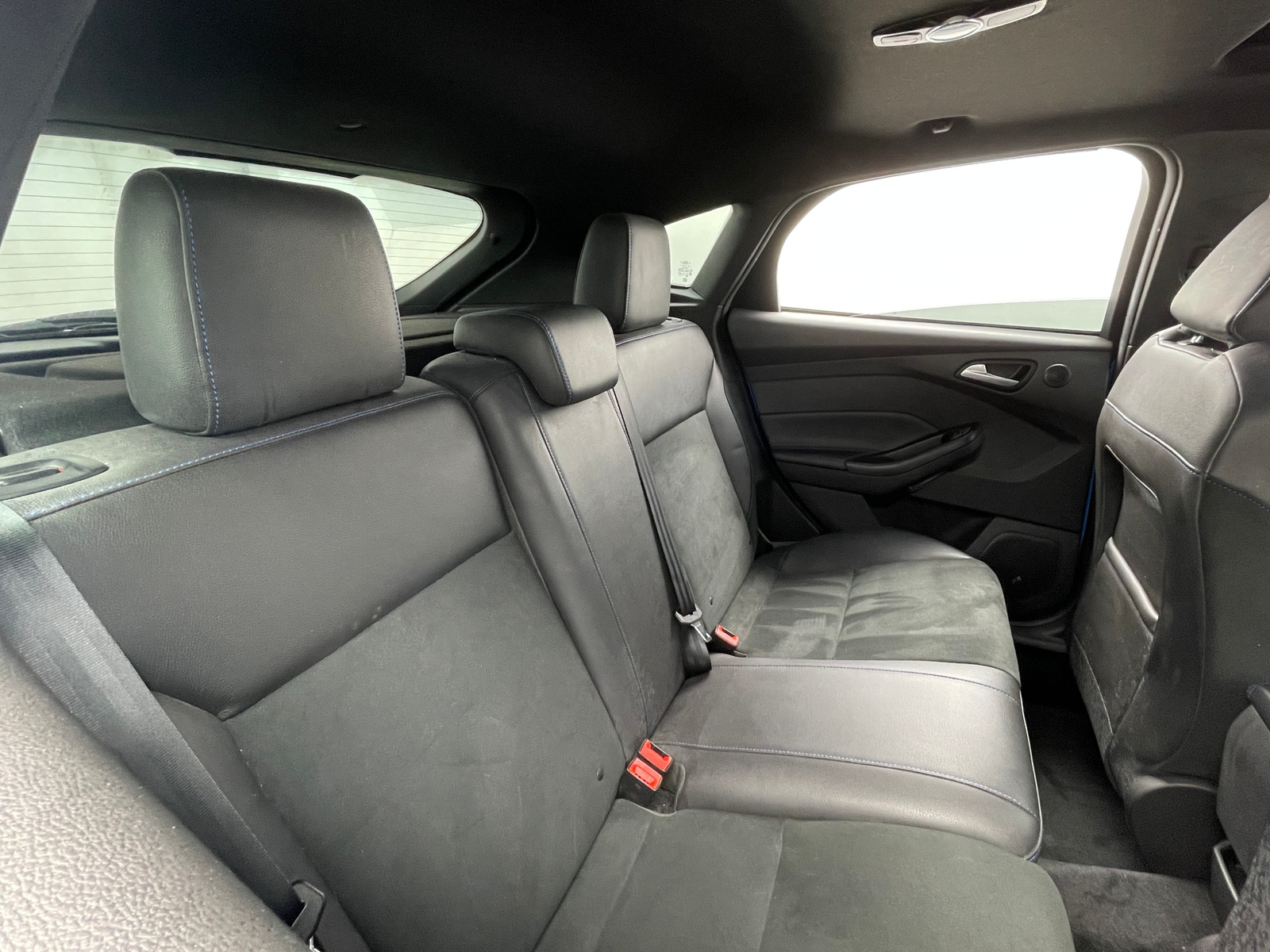 Thumbnail: 2016 Ford Focus - 5