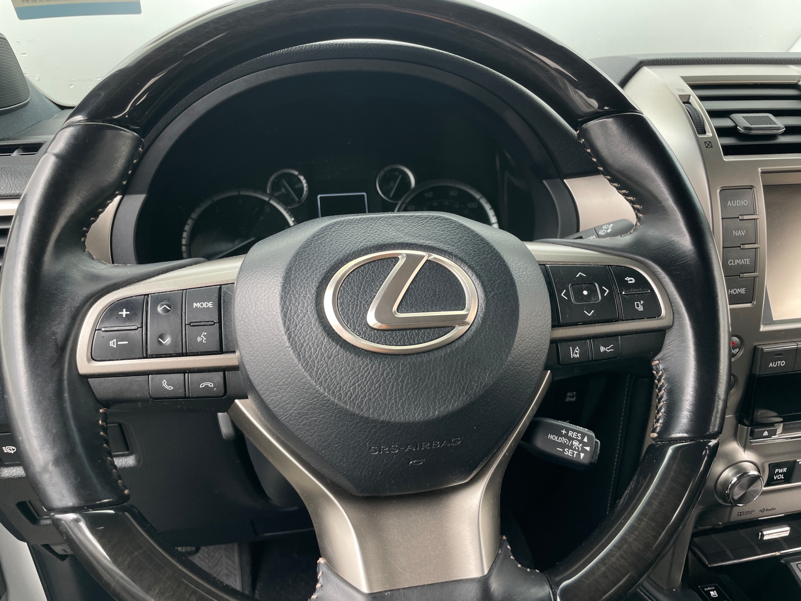 Thumbnail: 2020 Lexus GX - 4