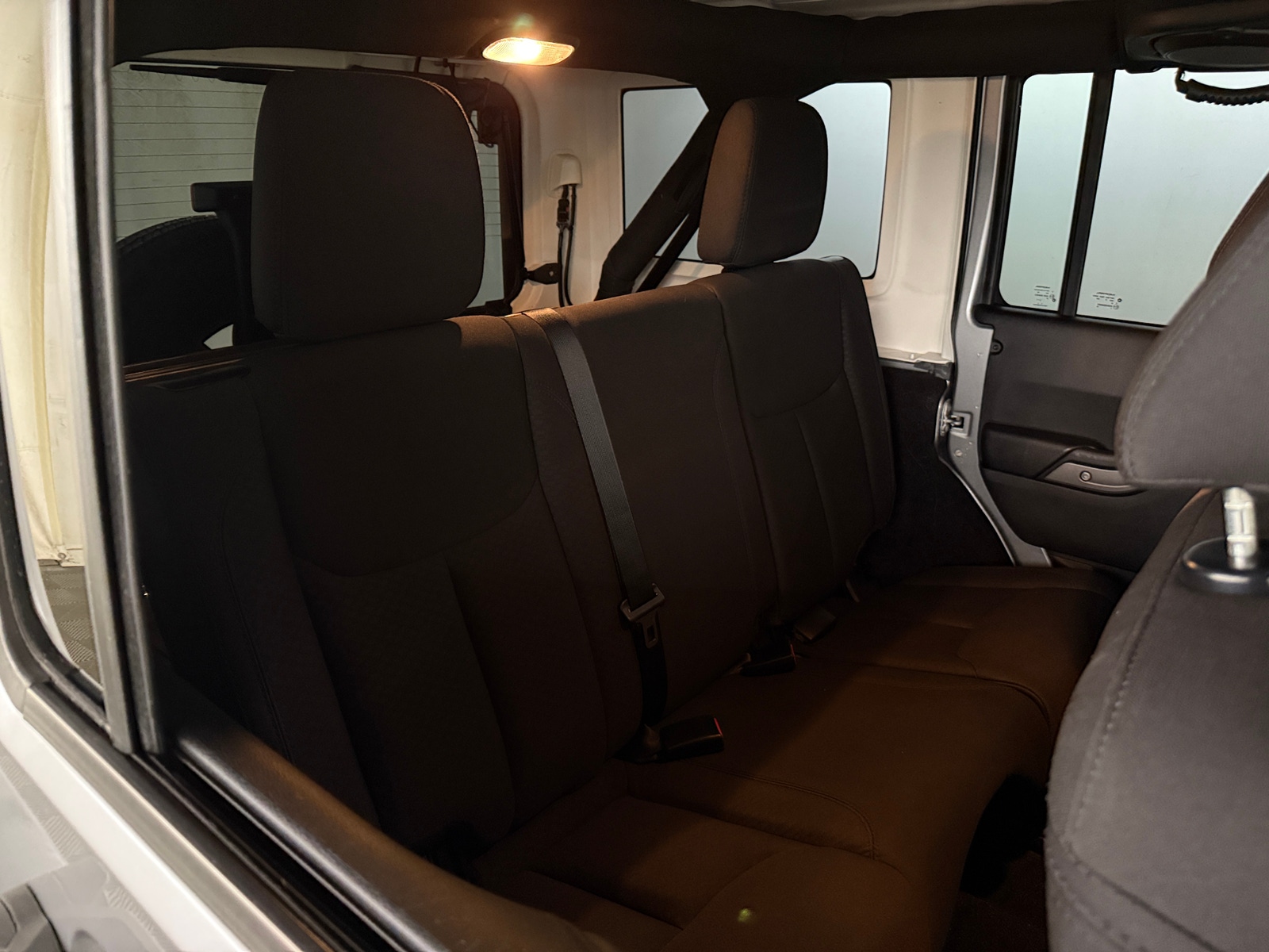 Thumbnail: 2014 Jeep Wrangler - 6