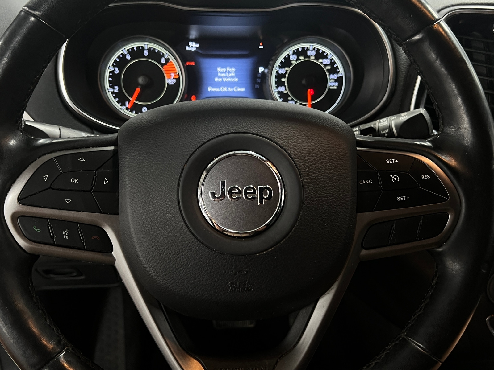 Thumbnail: 2020 Jeep Cherokee - 4