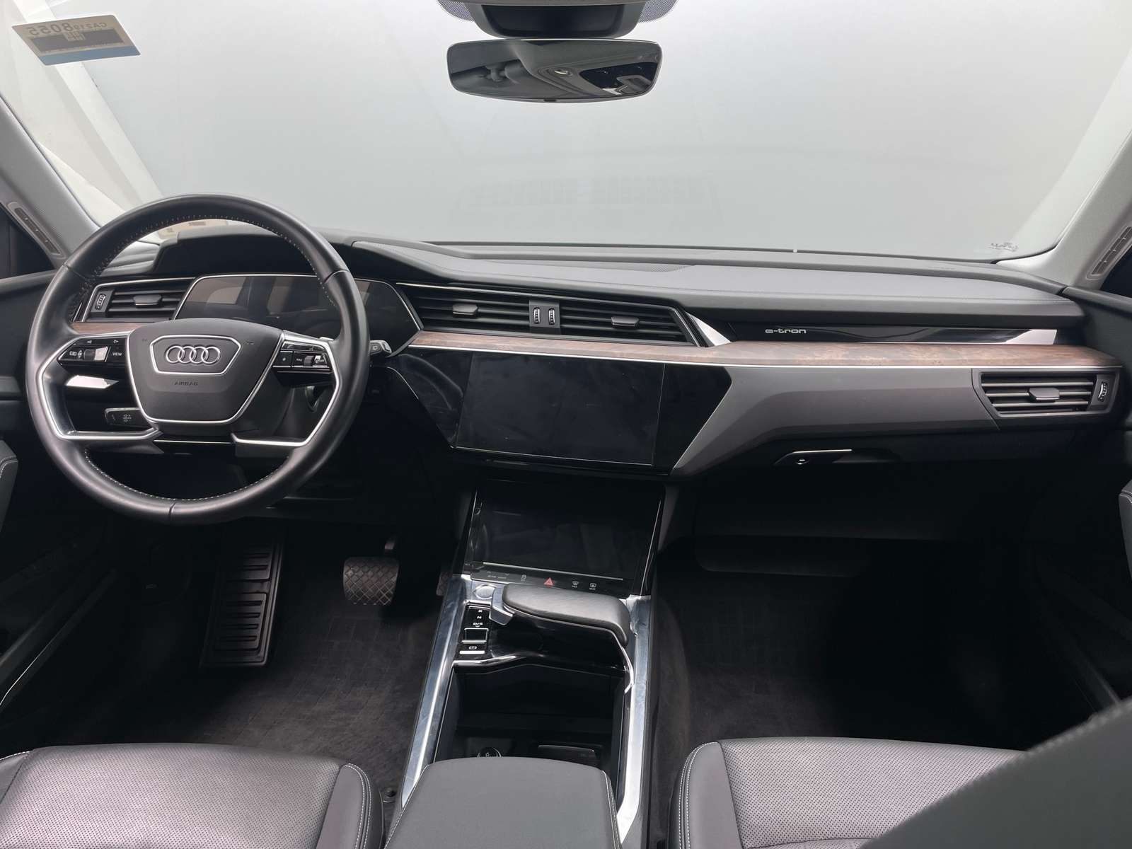 Thumbnail: 2019 Audi e-tron - 2