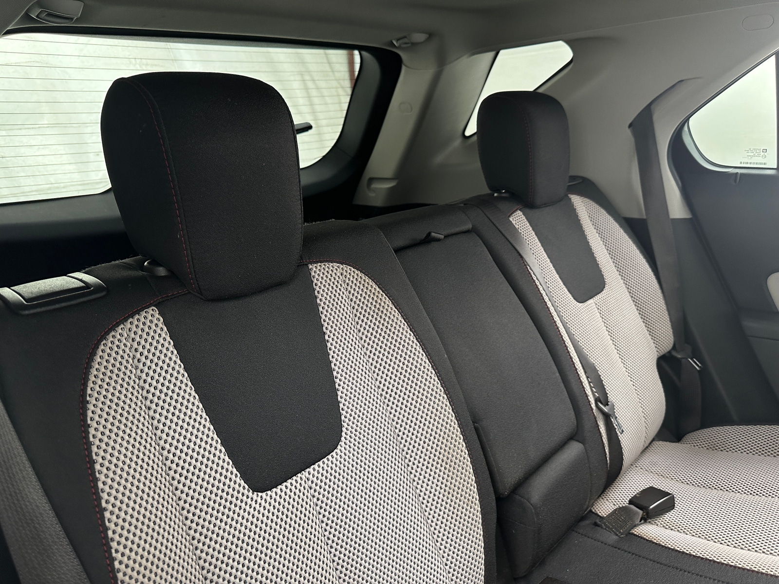 Thumbnail: 2017 Chevrolet Equinox - 6