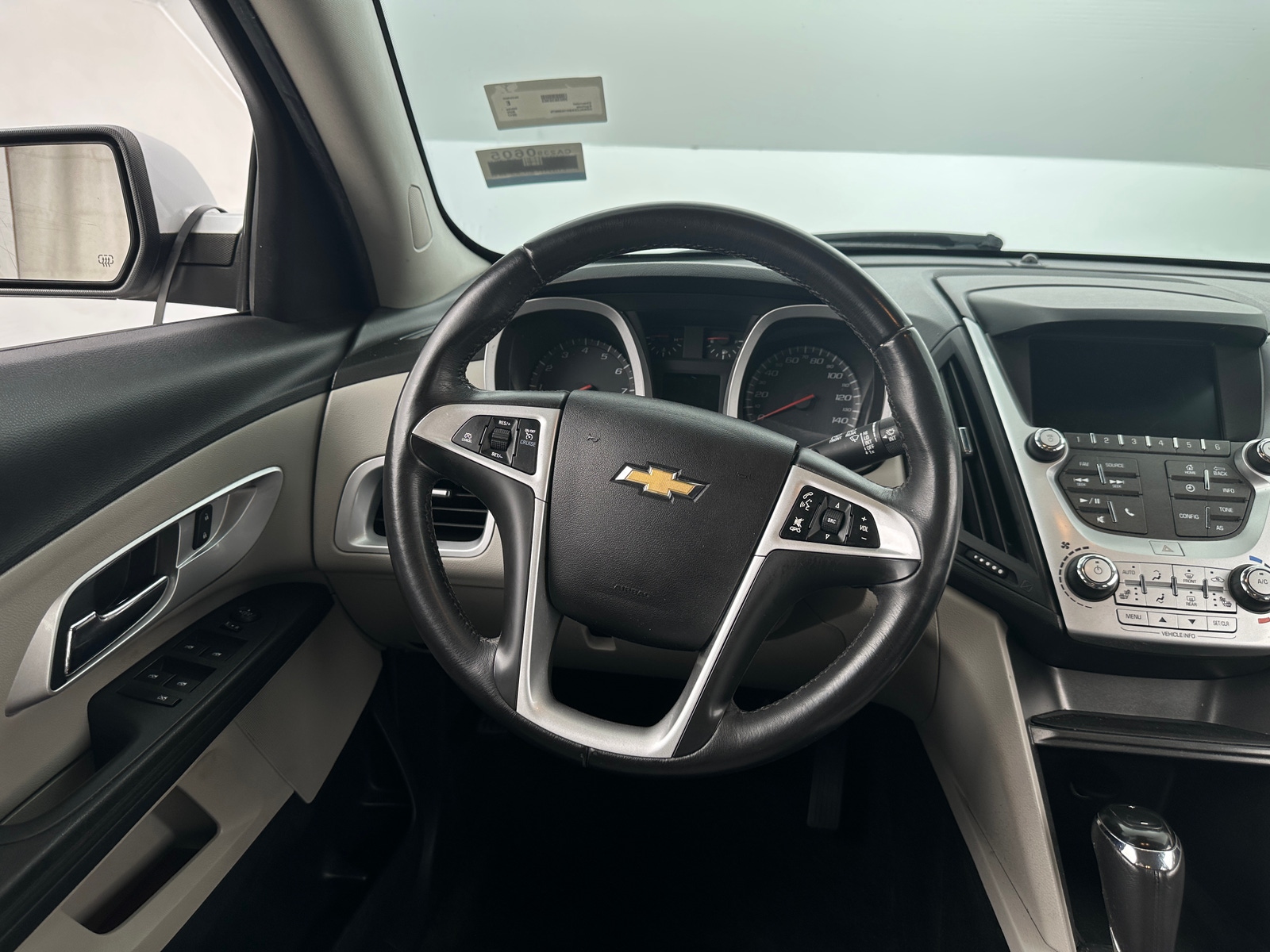 Thumbnail: 2017 Chevrolet Equinox - 5