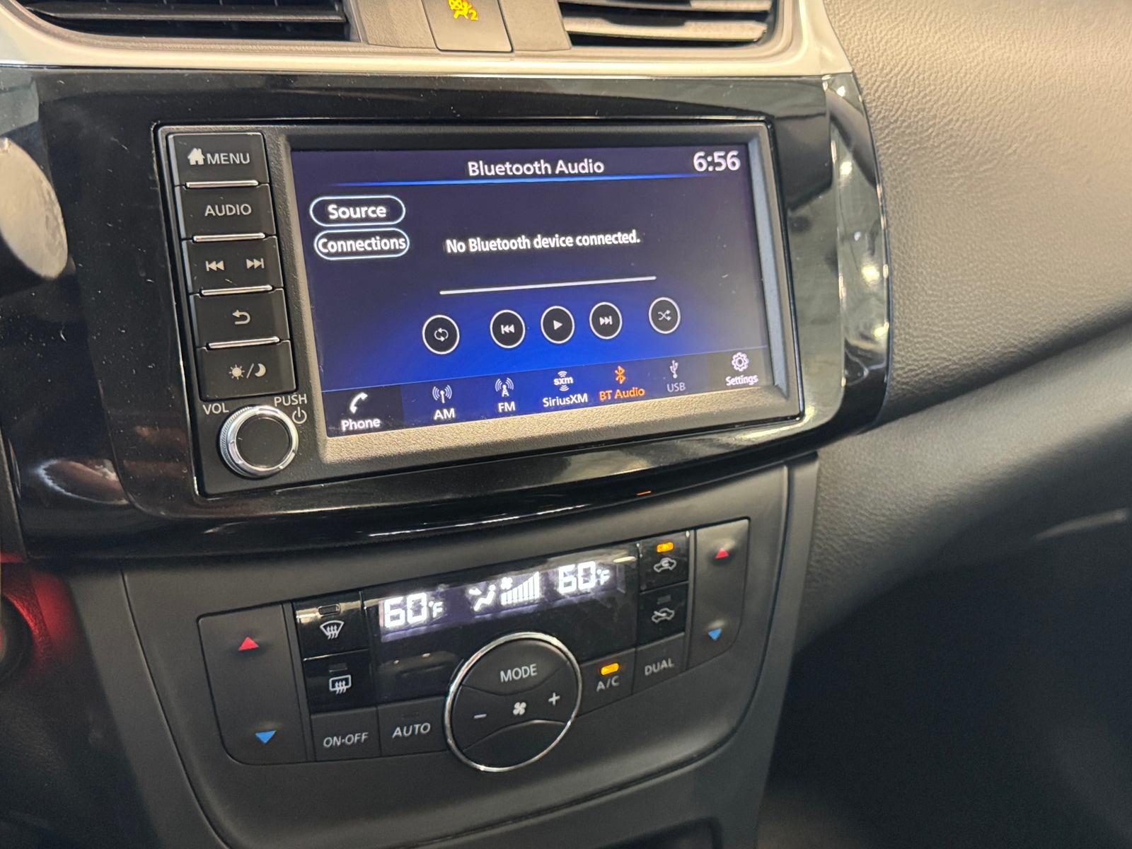 Thumbnail: 2019 Nissan Sentra - 4
