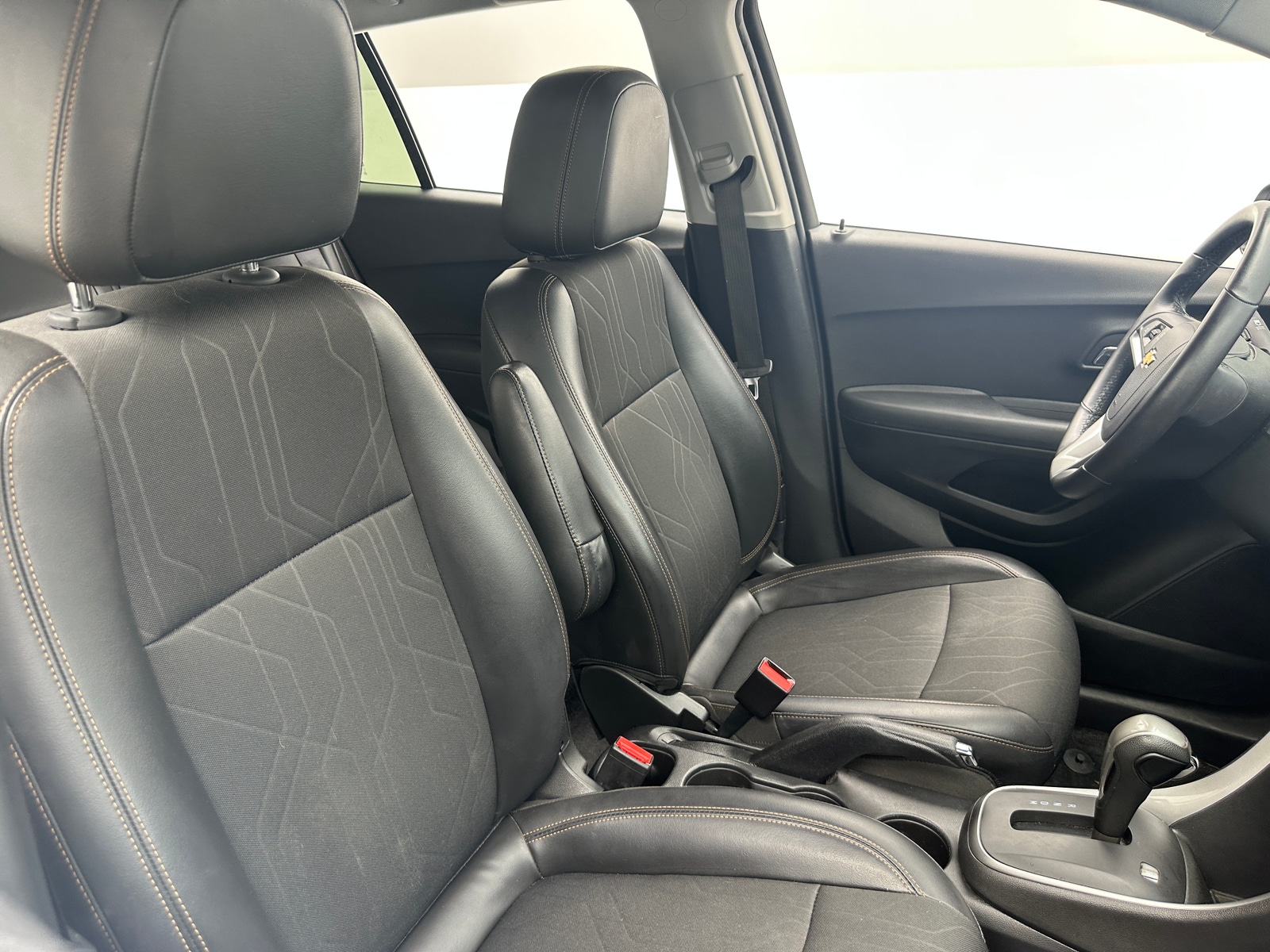 Thumbnail: 2018 Chevrolet Trax - 2