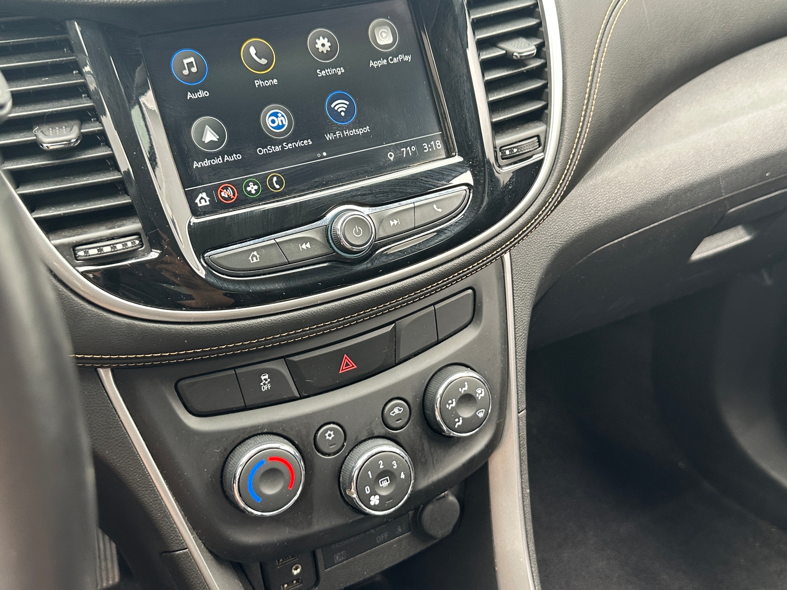 Thumbnail: 2018 Chevrolet Trax - 4