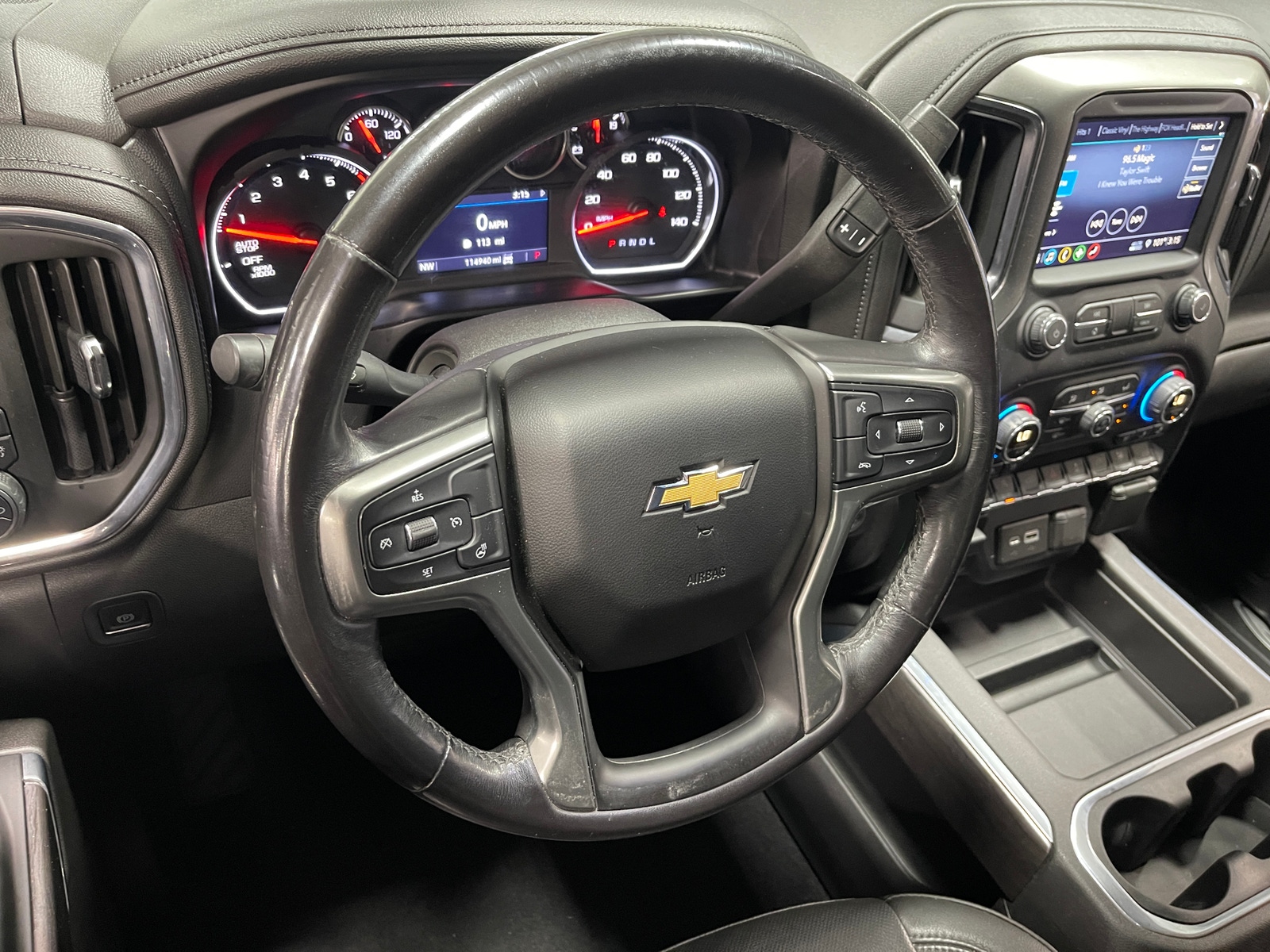 Thumbnail: 2019 Chevrolet Silverado 1500 - 4