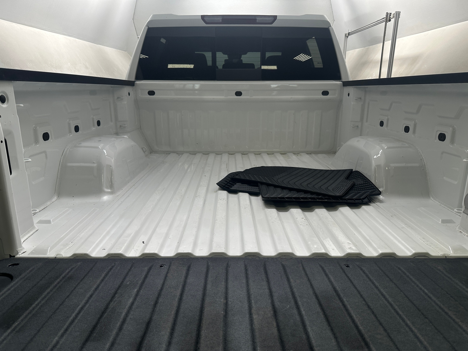 Thumbnail: 2022 Chevrolet Silverado 1500 - 7