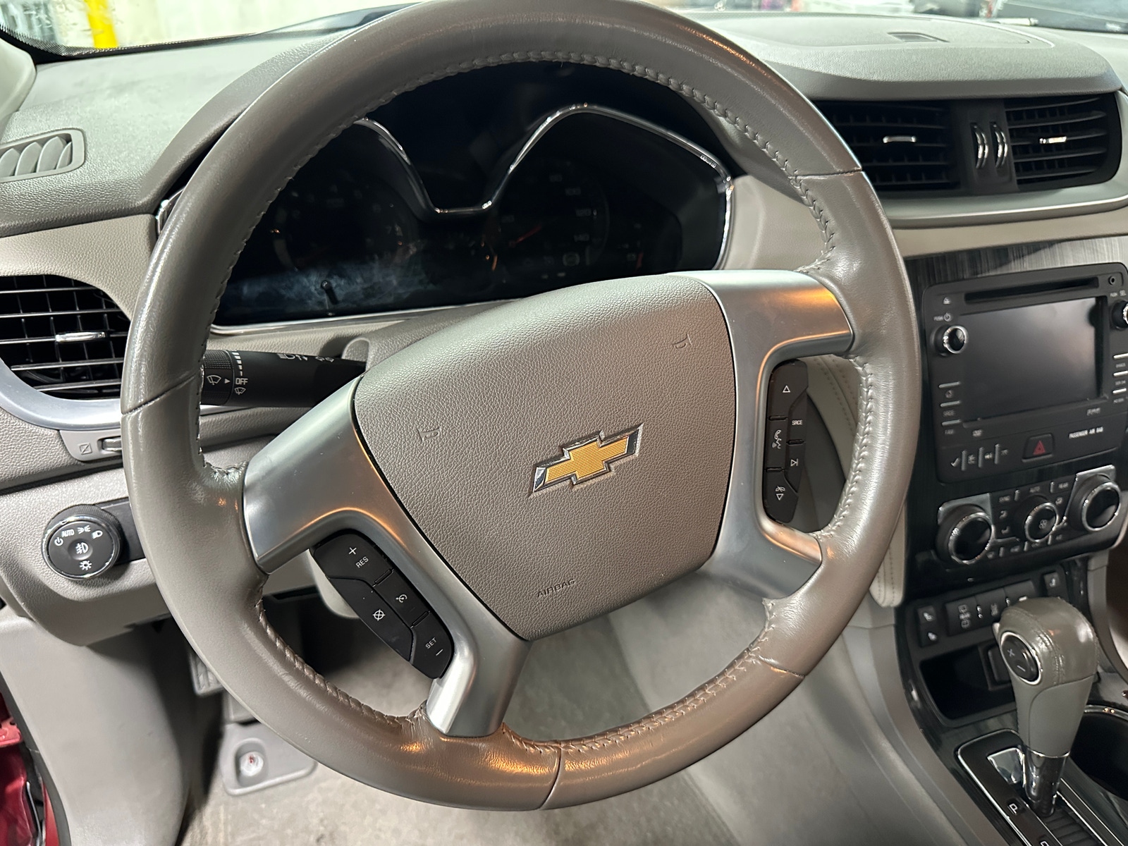 Thumbnail: 2015 Chevrolet Traverse - 5