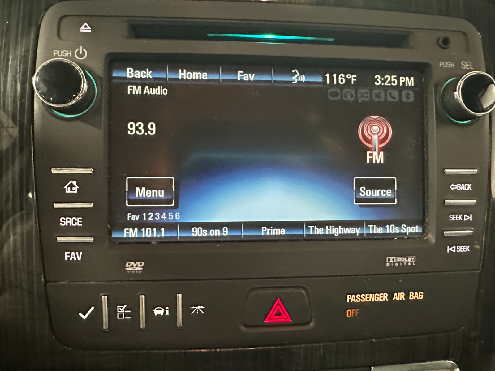 Thumbnail: 2015 Chevrolet Traverse - 4