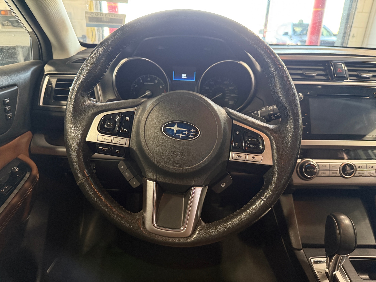 Thumbnail: 2017 Subaru Outback - 4