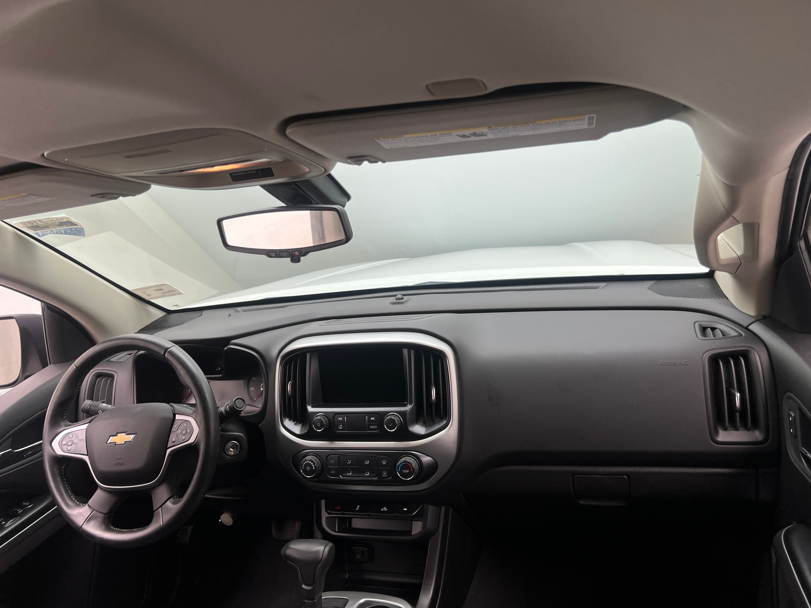 Thumbnail: 2019 Chevrolet Colorado - 3