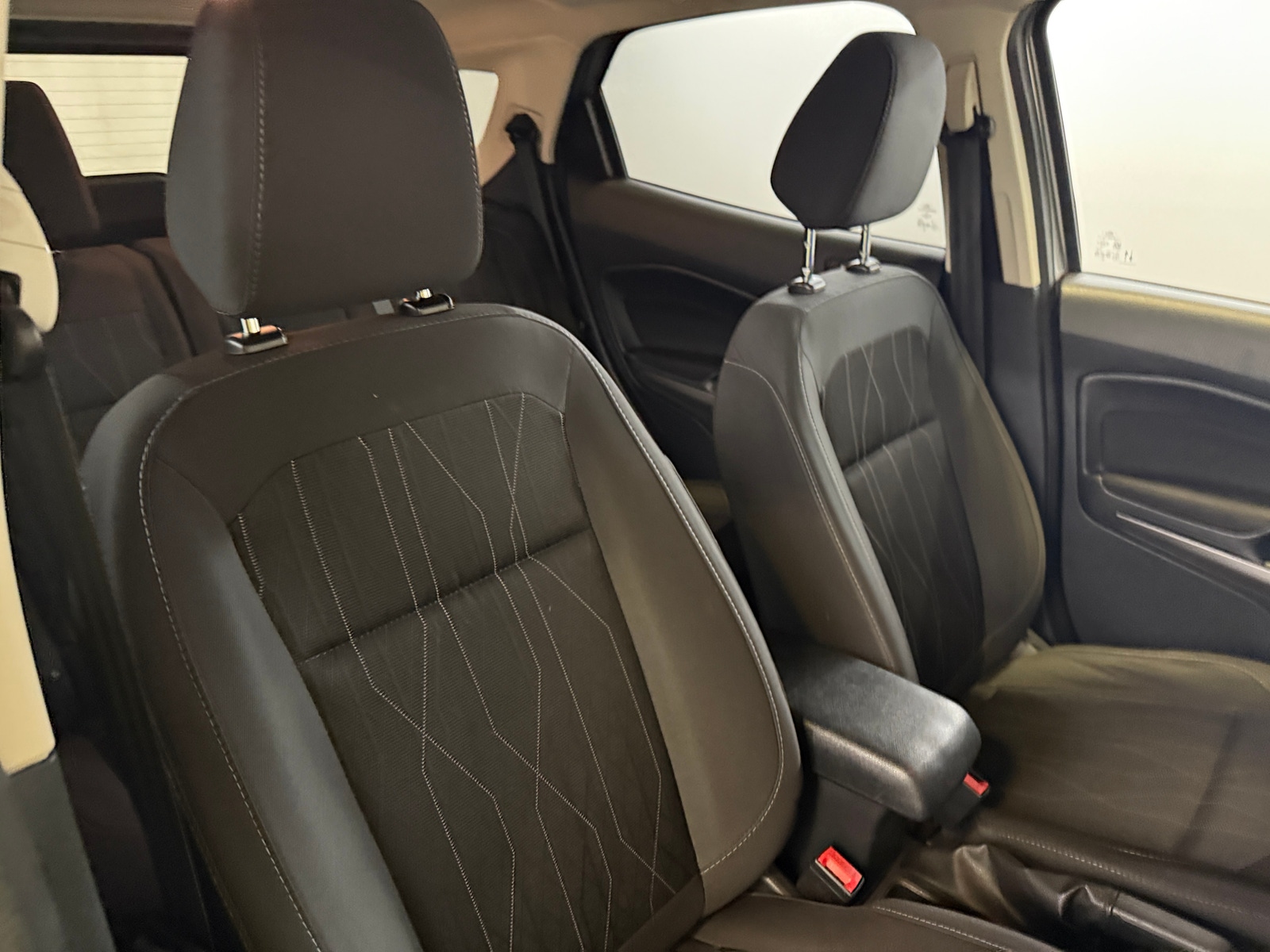 Thumbnail: 2020 Ford EcoSport - 2