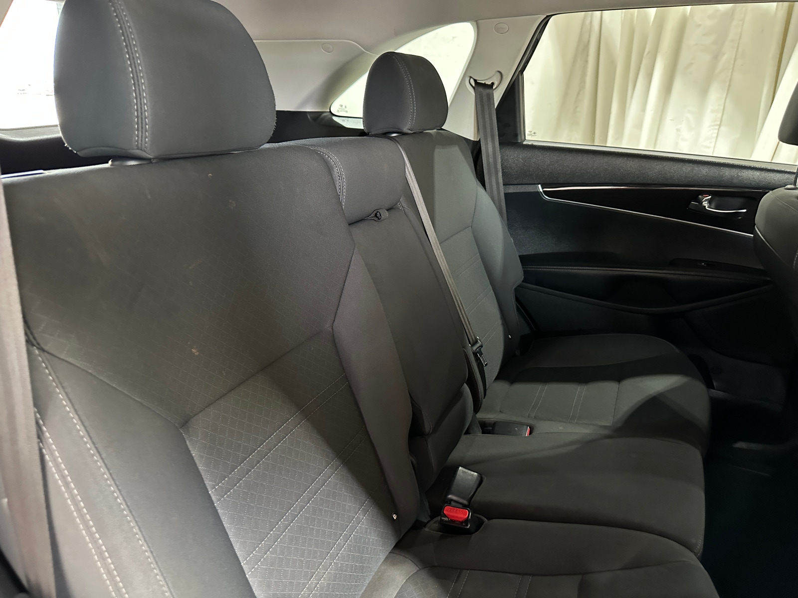 Thumbnail: 2020 Kia Sorento - 6