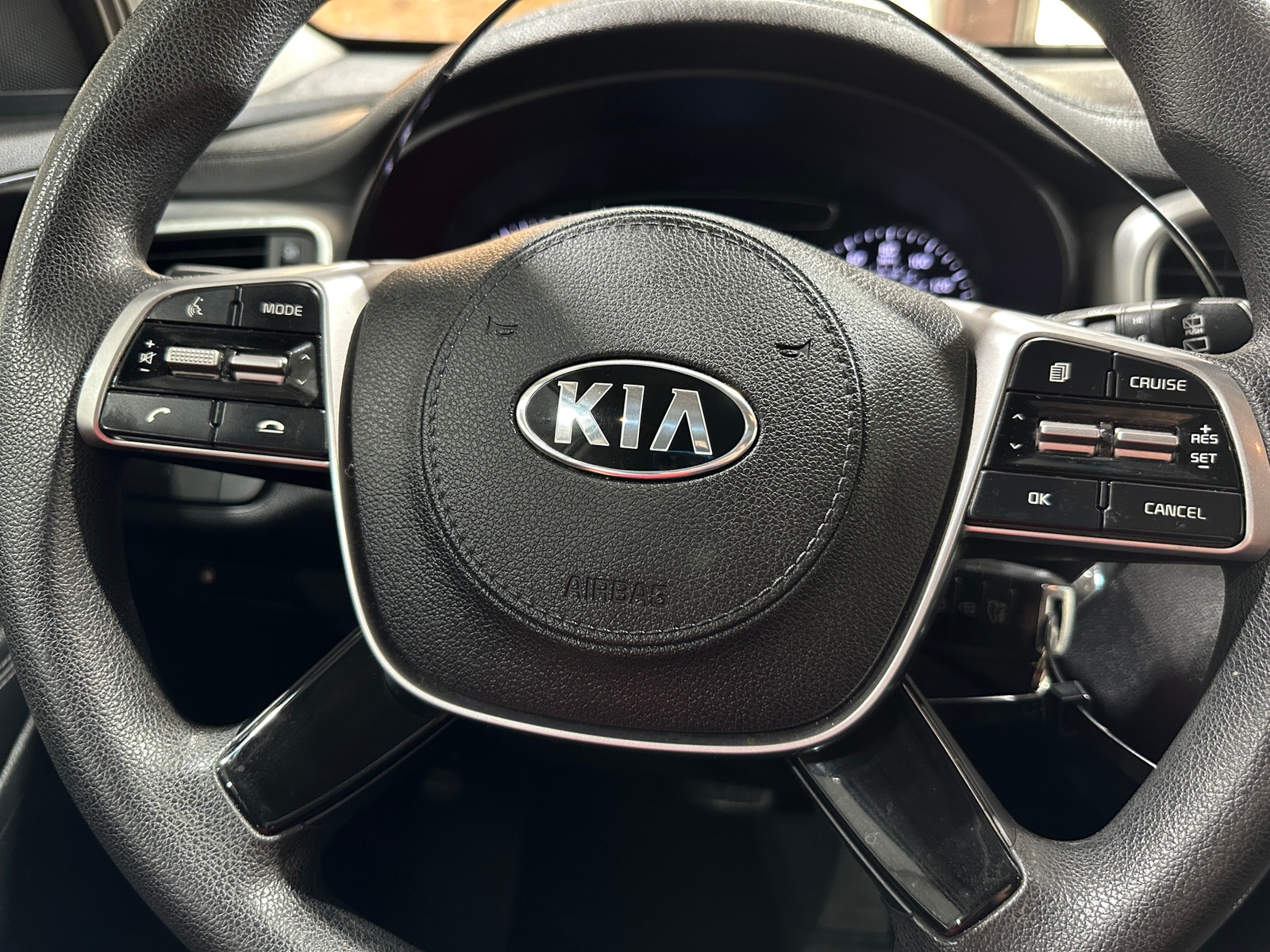 Thumbnail: 2020 Kia Sorento - 5