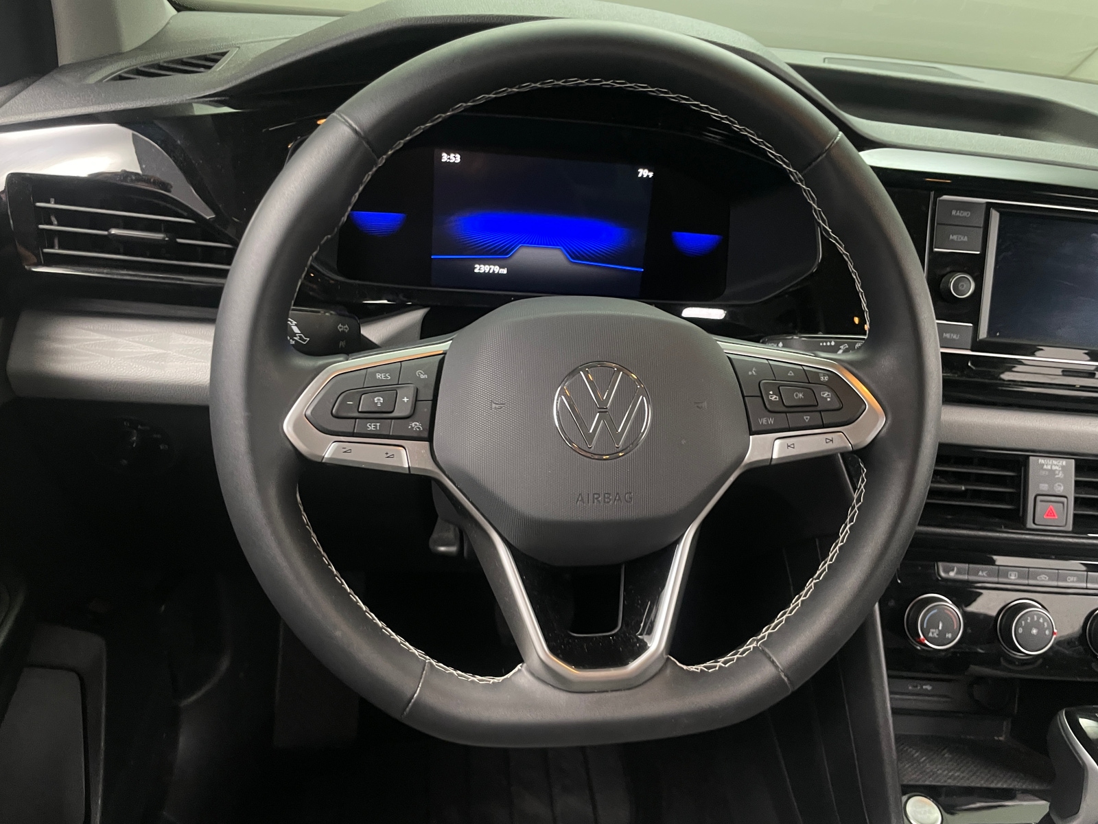 Thumbnail: 2023 Volkswagen Taos - 5