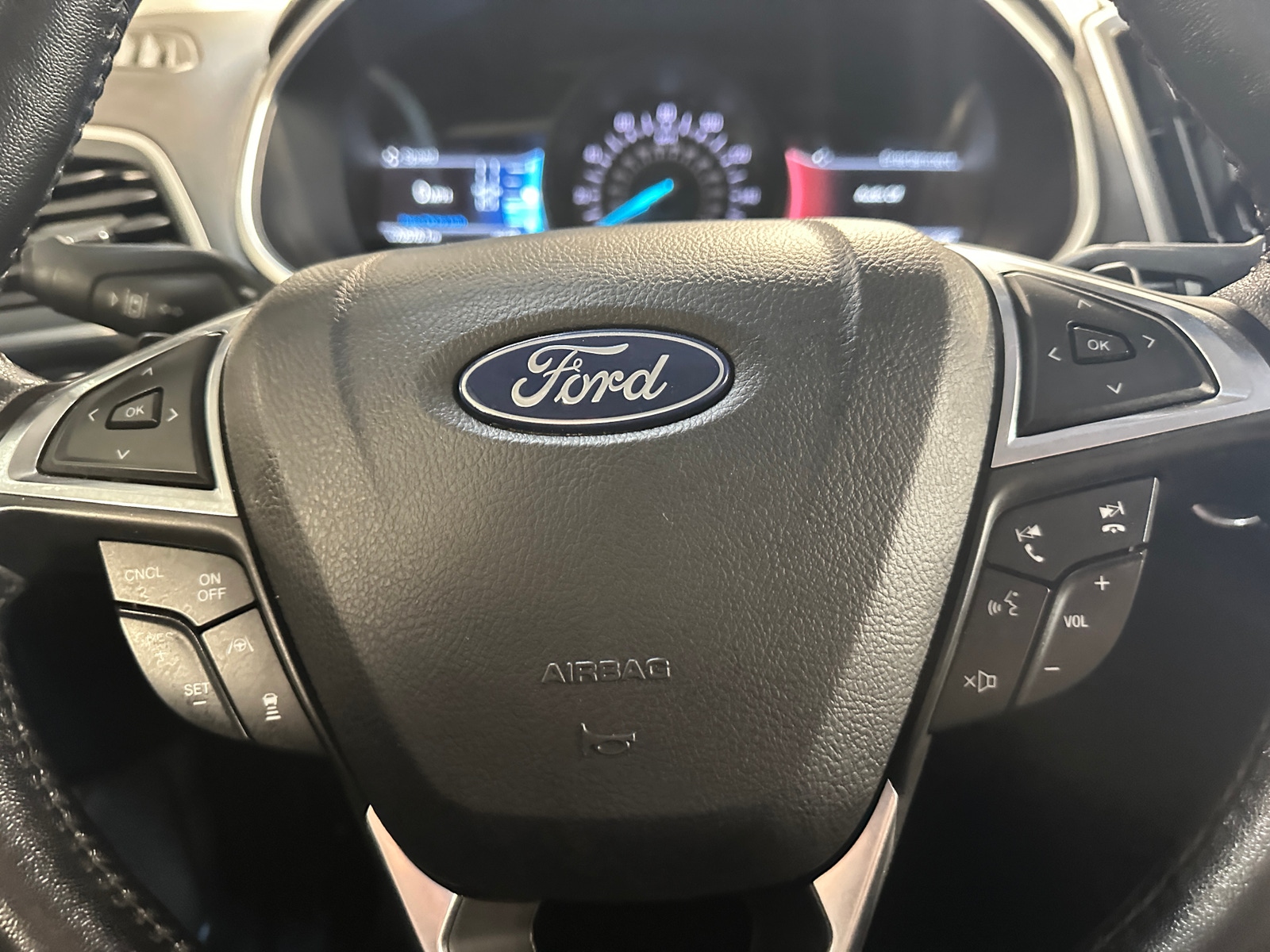 Thumbnail: 2020 Ford Edge - 4