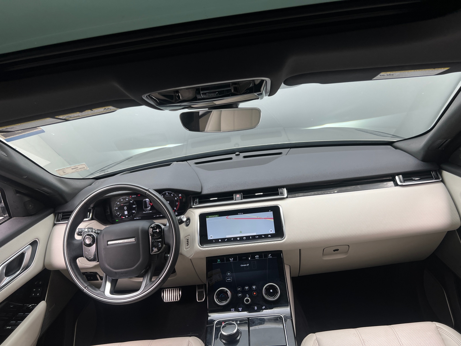 Thumbnail: 2020 Land Rover Range Rover Velar - 2